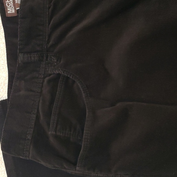 Black corduroy pants by Michael Kors . - Picture 4 of 7
